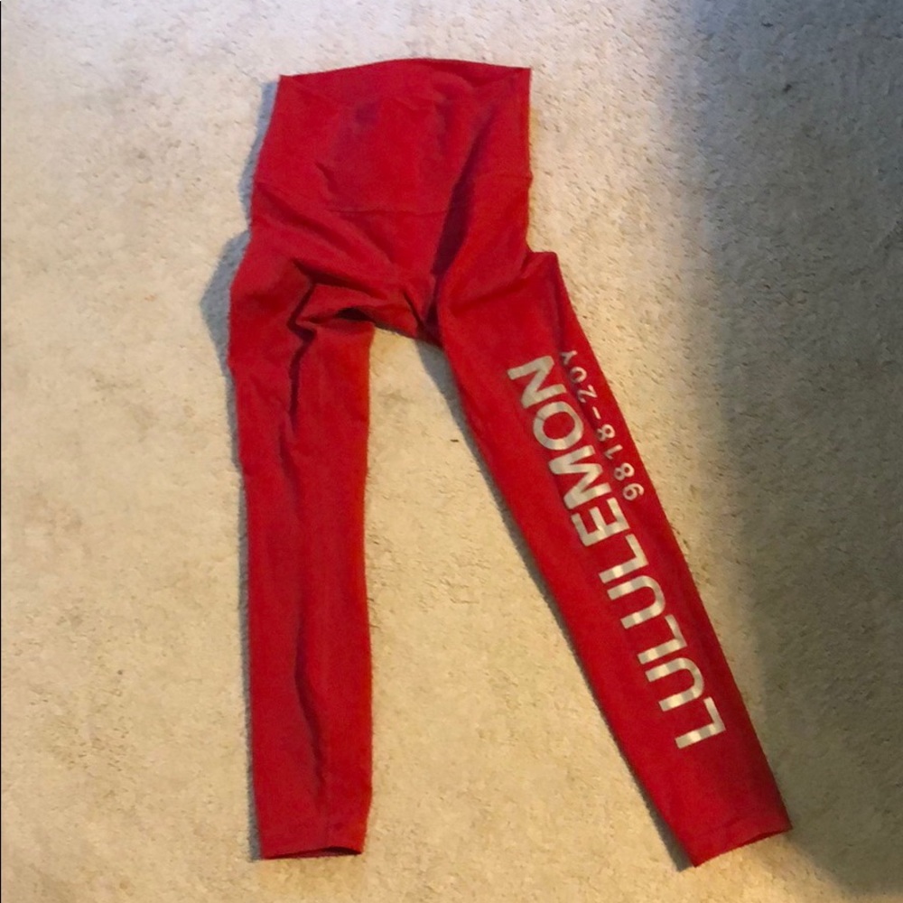 Lululemon 20 year Anniversary Wunder Unders